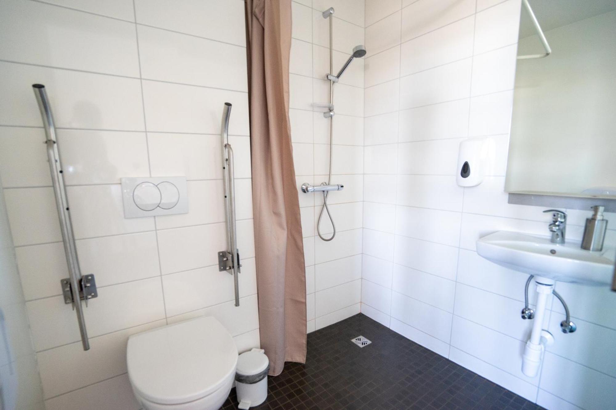 Skulagardur Hotel Garthur Bagian luar foto